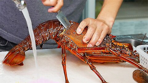 Japanese Street Food - The BEST SEAFOOD in Okinawa Japan!