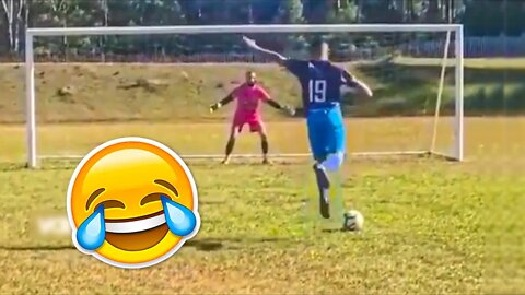 8 MINUTES OF COMEDY FOOTBALL & FUNNIEST MOMENTS #7 (TRY NOT TO LAUGH)