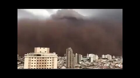 NOSSA !!! Tempestade de poeira atinge interior de São Paulo