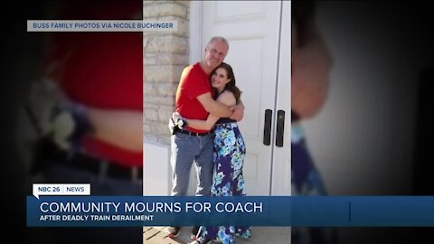 Kaukauna community pays tribute, starts fundraiser for high school track coach killed in crash