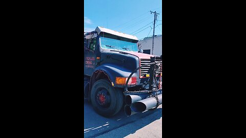 2011 Ford f250 salty dump truck