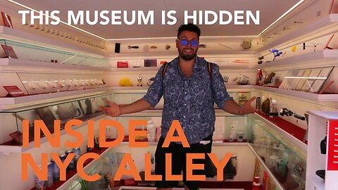 Museum Hidden inside a NYC Alley: Mmuseumm