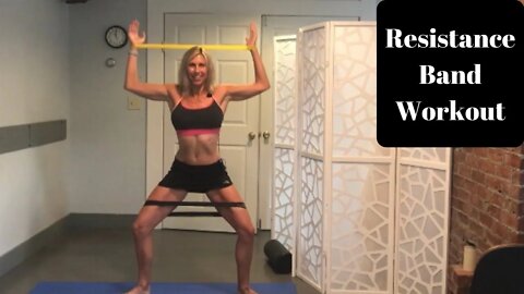 Work The Whole Body With JUST A Resistance Band