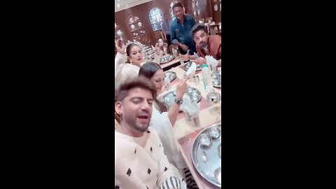 Sonakshi Sinha & Zaheer Iqbal party🎉 time🤪#sonakshi #sonakshisinha #viralvideo #viral #zaheeriqbal