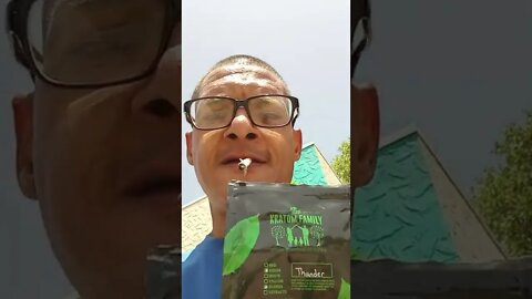 The Kratom Family Review - Green Thunder Blend