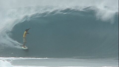 2002 Pipeline Masters Trials - raw footage (Rob Machado)