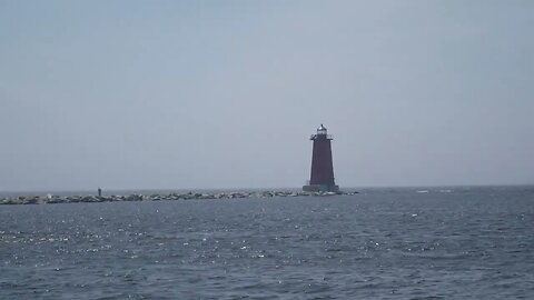 Very windy at the lighthouse