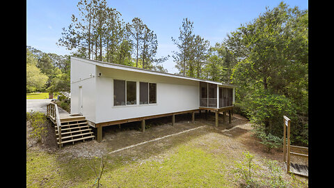 Minimalistic Shotgun Home on the Boley Creek, Picayune MS