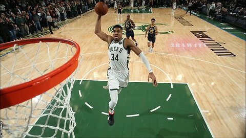 GIANNIS BREAKS MILWAUKEE BUCKS FRANCHISE SCORING RECORD WITH 64 POINTS IN WIN OVER INDIANA PACERS!