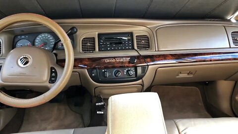 Fully Detailed 2004 Grand Marquis Interior Tour