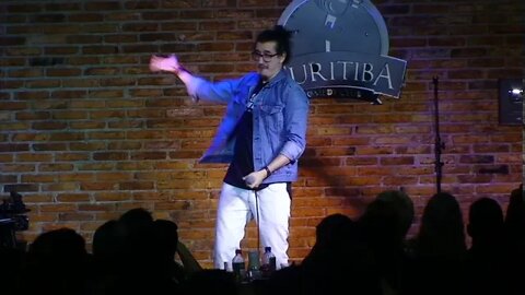 Afonso Padilha - Casa de Swing (interação com a plateia) - Stand-Up Comedy