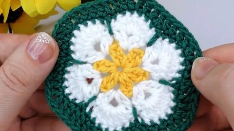 How to crochet african daisy flower simple tutorial