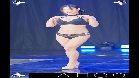 Asian Babe Dancing 0000017