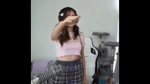 Pokimane o7