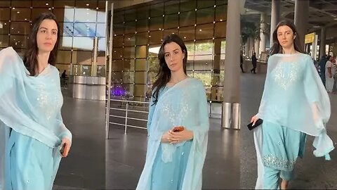 Giorgia Andriani looks Beautiful in Salwar Suit Spotted At Airport 📸