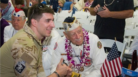 Thousands Gather to Honor 75th Anniversary of the Attacks on Pearl Harbor