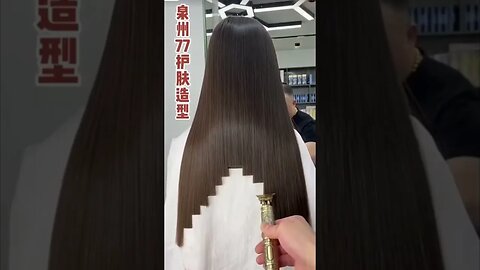 What Kind Of A Hair Cut Does This Chinese Girl Want?