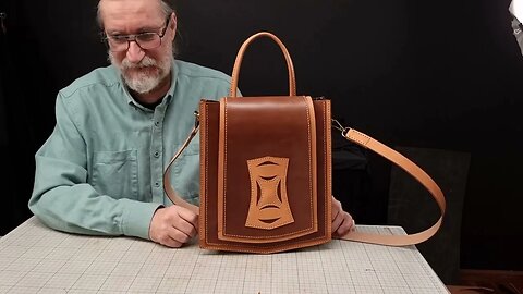 How to Make the Vintage Bag (Link to Pattern in Description)