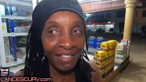 BROTHER DANIEL AT THE GHANA FLAG BUS STOP IN OYARIFA ACCRA GHANA | LANCESCURV's ROVING CAMERA