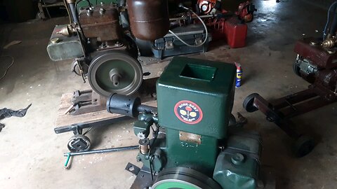 stationary engines running