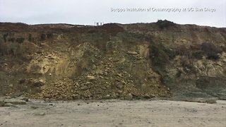 Bluff collapse halts train travel through Del Mar