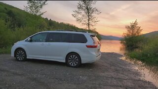 PRACTICAL DIY MINIVAN CAMPER CONVERSION