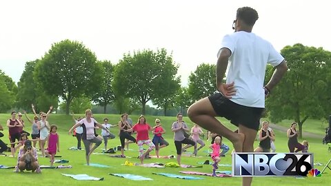 Jaire Alexander teaches part of yoga event