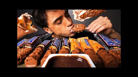 ASMR CANDY ICE CREAM BARS (SNICKERS CHOCOLATE PARTY & YOGURT MOUSSE) 리얼사운드 먹방