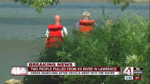 2 people pulled from Kansas River in Lawrence