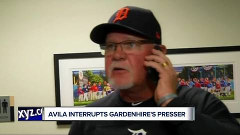 Avila's call interrupts Gardenhire's presser with Kelly Clarkson ringtone