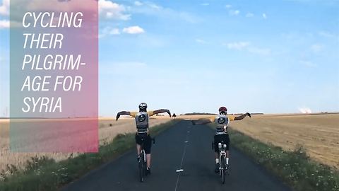 The British lads cycling the Hajj