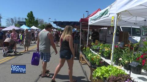 Farmer's Market on Broadway