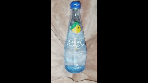 Clearly Canadian peach 🍑 drink review