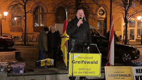 Greifswald - Uwe kündigt Daniel an - Daniel mit einigen Worten zu den Teilnehmern 06-03-2023