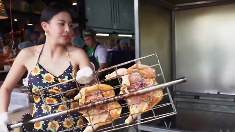 Amazing Grilled Chicken Served By Beautiful Thai Lady - Thailand Street Food-5