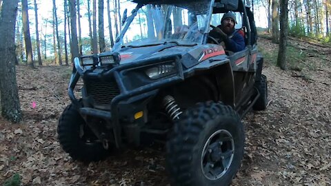 RZR S4 1000 Tearing up the trails