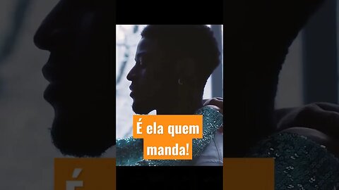 É ELA QUEM MANDA?