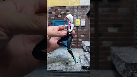 [Spiderman] Spider Gwen Marvel Legends - Posing Training #shorts #spiderman #gwenstacy