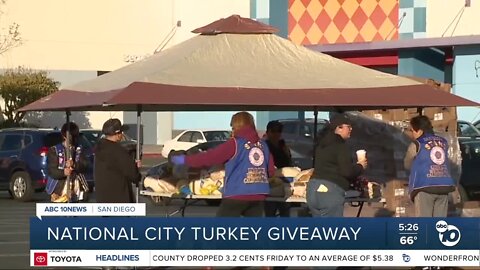 Hundreds of turkeys given away in National City