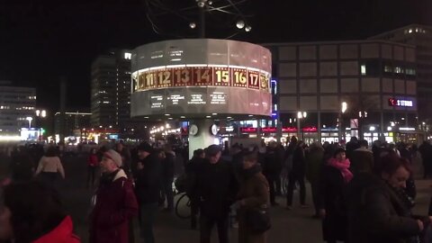 🗽🗽🗽 14.2.22 Berlin geht spazieren - Gegen Impfpflicht, für Grundrechte und Selbstbestimmung - #b1402