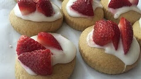 Strawberry Shortcake Cookies