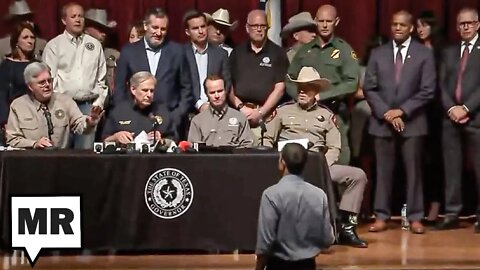 Beto O’Rourke SLAMS Abbott’s Texas Press Conference, Yells ‘You’re Doing Nothing!'