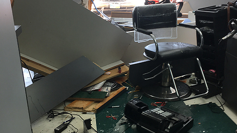 Car plows into Elyria salon during haircuts