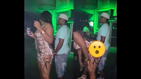 When Cheating Isn't An Option: Dude Wasn't Falling For The Bait In This Club… Self Control