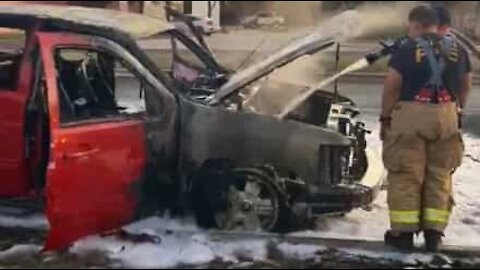 Thermos bottle in burning car keeps ice from melting