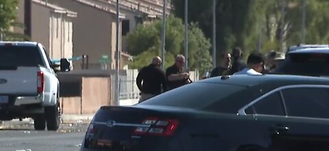 Barricade situation in east Las Vegas