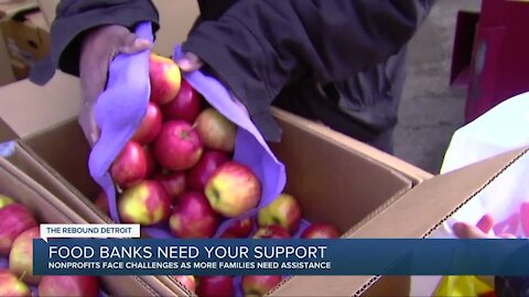 Metro Detroit food banks in need of volunteers as food insecurity grows during COVID-19 pandemic