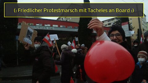 Friedlicher Protestmarsch mit Tacheles an Board