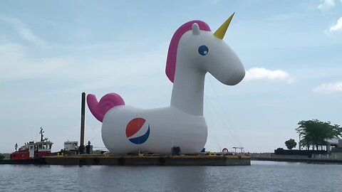 Giant 60-foot inflatable unicorn to float in Summerfest lagoon Friday