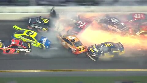 Massive Daytona 500 crash takes out 21 cars in 'The Big One' | 2019 DAYTONA 500